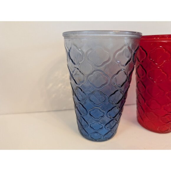 Set Of 2 Vintage Blue & Red Embossed Pattern Drinking Glasses 16 Oz Each - Picture 2 of 9